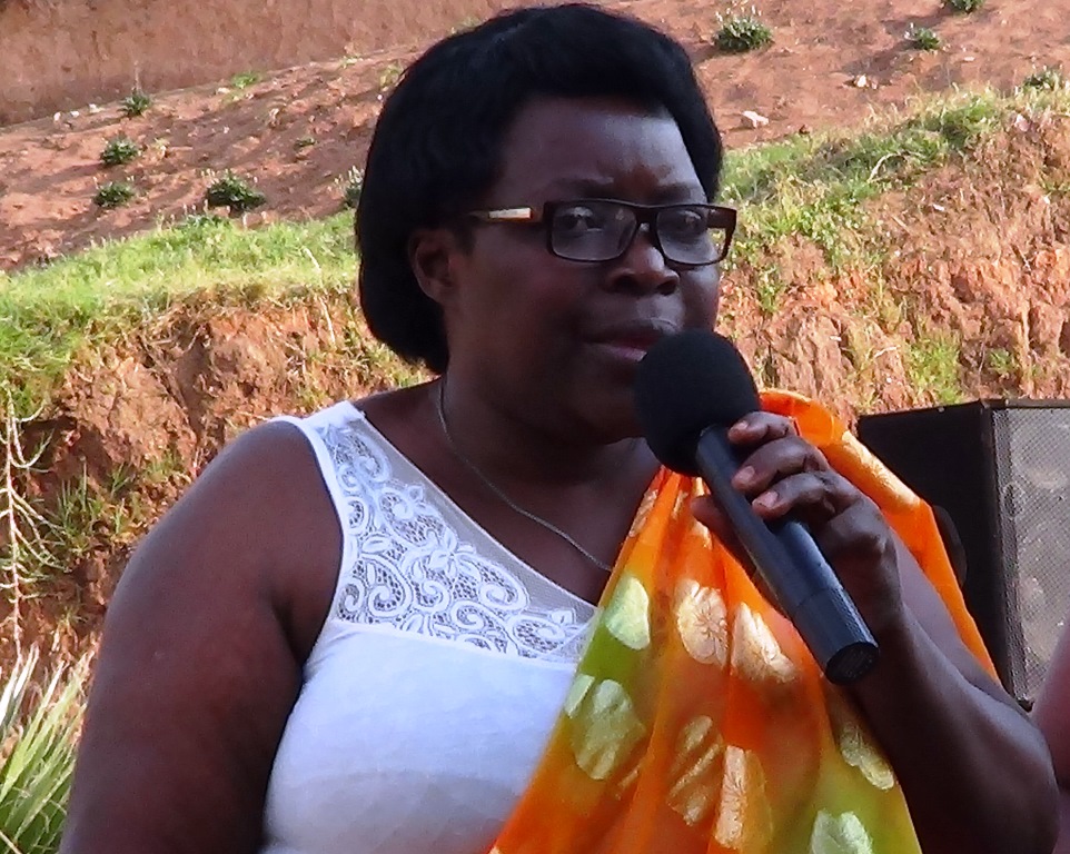 Mukamwezi avuga ko bimugoye kurera abana 37 bafite ubumuga agasaba uwabishobora kumufasha.