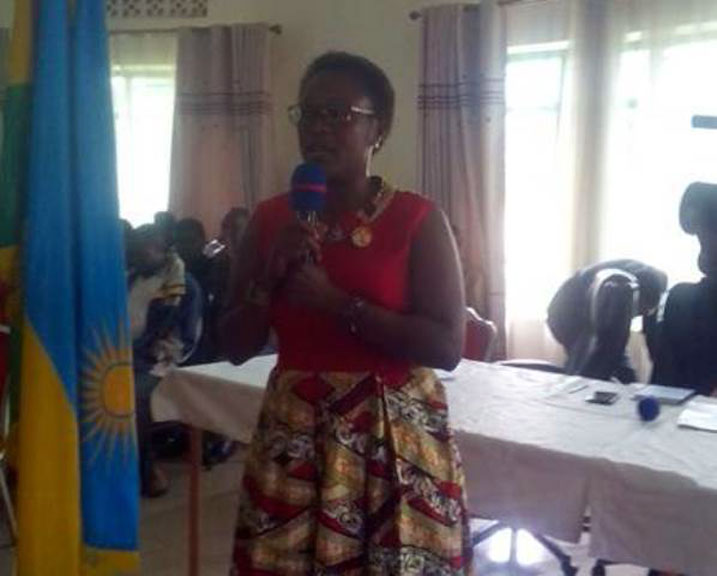 Mukandayisenga Antoinette niwe wabaye Meya wa Nyabihu akaba yari asanzwe ari Umuyobozi wa GS Nanga