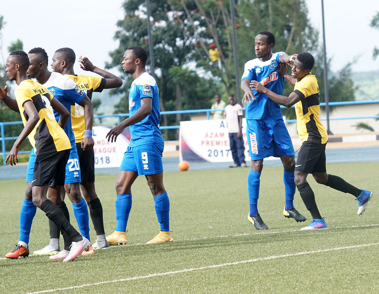Mukura ikomeje kugora Rayon Sports