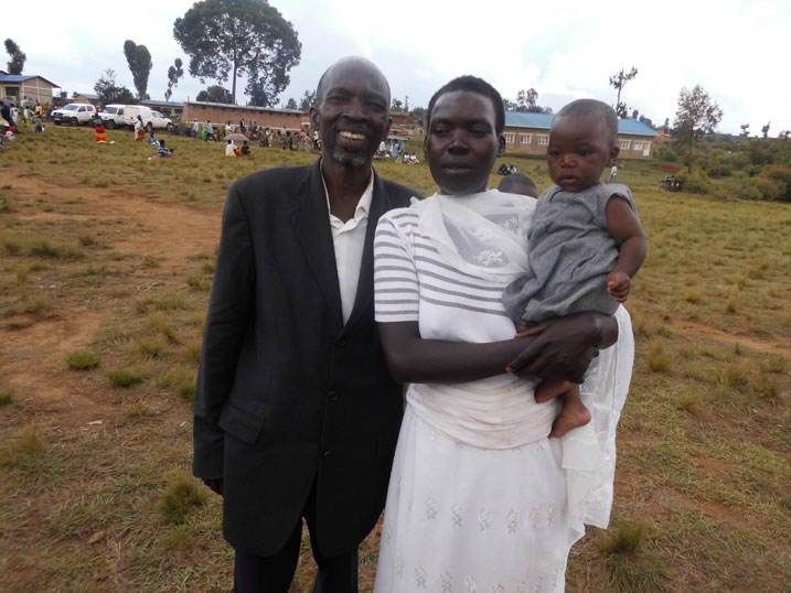 Murekambanze n'umugore we nibo basezeranye ivanguramutungo mu miryango 104 yasezeranye.