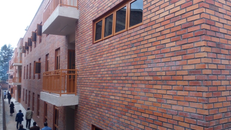 Muri GS Kibeho baraza kujya barara muri etaje ifite na asanseri