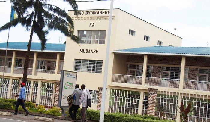 Bakomeje kwibwa n