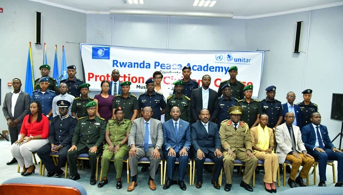 Batangiye amahugurwa ku nshingano zijyanye no kurinda Abasivili