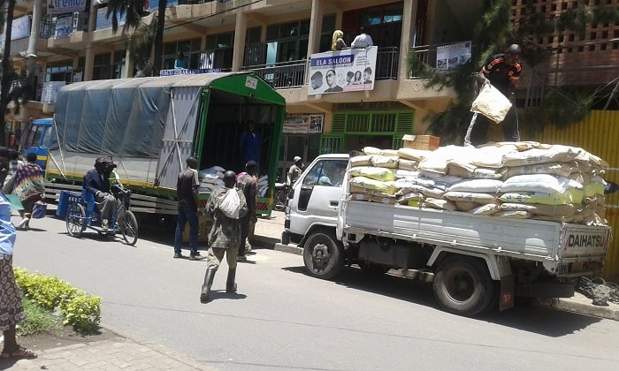 Abacuruzi bakomeje kurangura ibiribwa