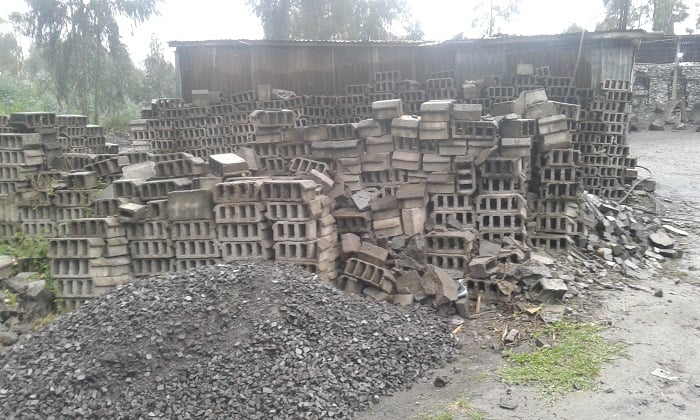 Ni uruganda rukora amapave