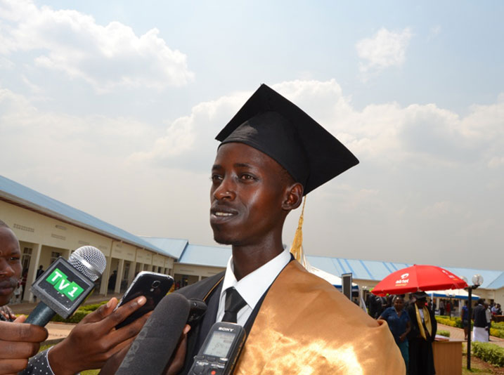 Mutagoma wiyandikishije bwa mbere muri INILAK/Rwamagana avuga ko byari ikibazo kubona aho wiga Kaminuza mu Turere twa Rwamagana na Kayonza.