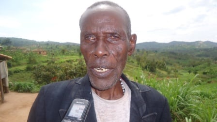 Muzehe Bwasisi asanga ikibazo kiri ku kwibagirwa indangagaciro.