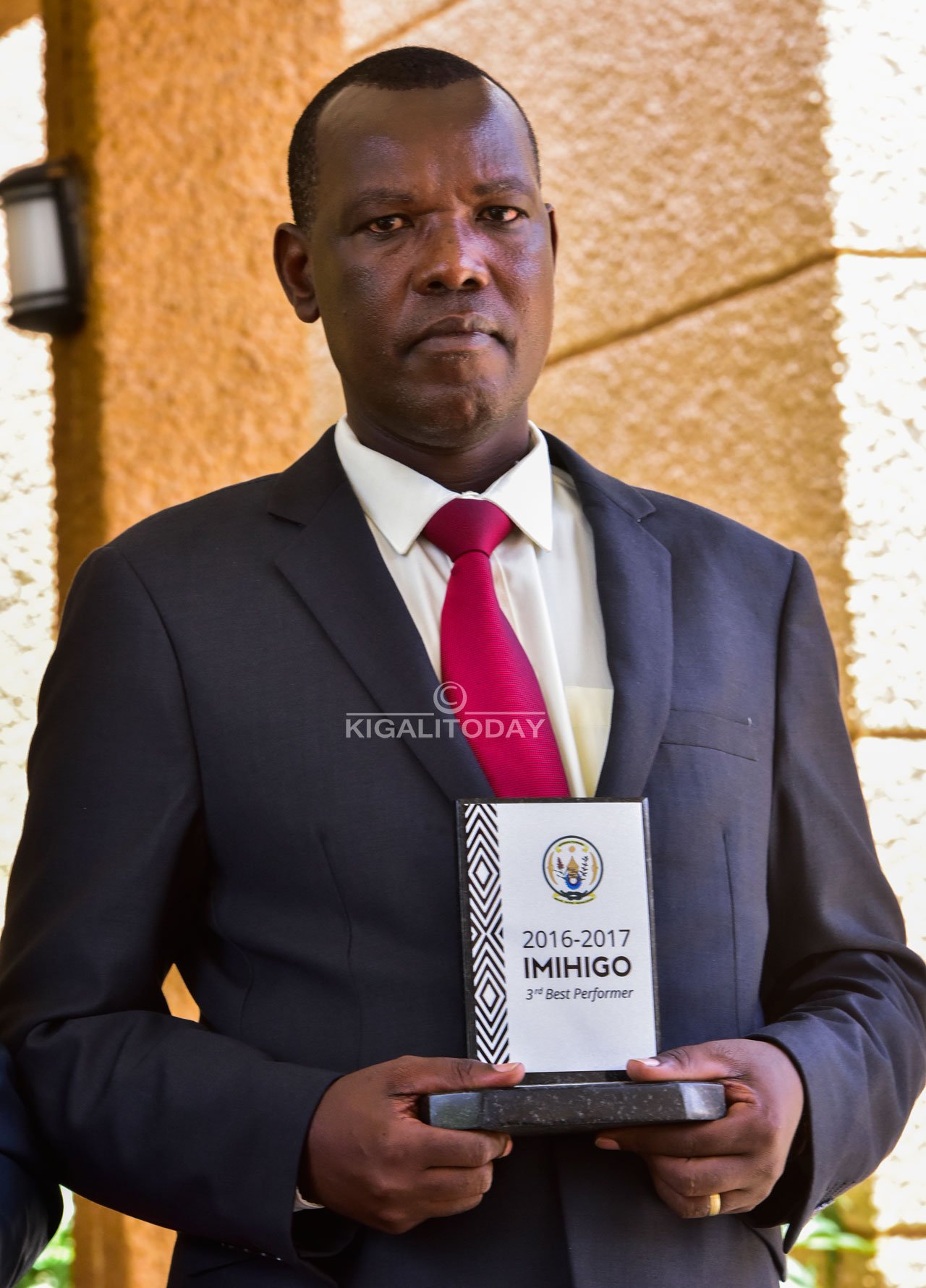 Eugene Muzuka uyobora Akarere ka Huye kabaye aka gatatu mu kwesa imihigo
