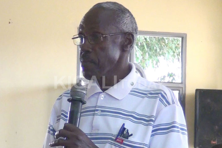 Kubera ubuntu agira, Ntaganda Francois, umwarimu muri kaminuza, agereranya Perezida Kagame n