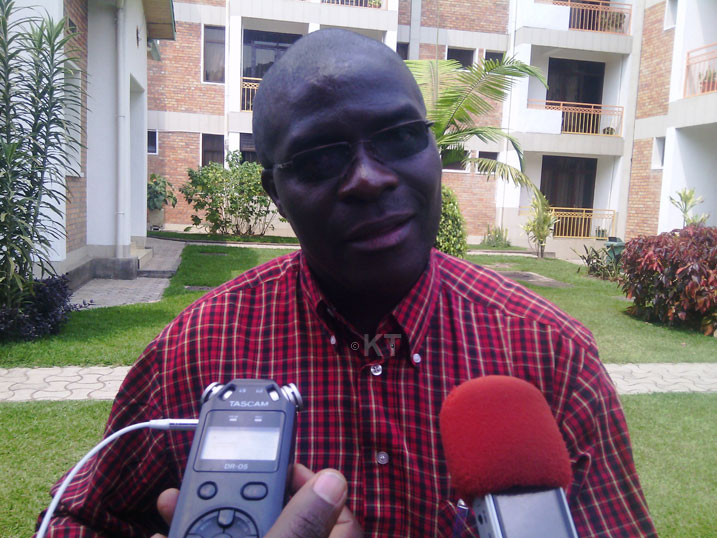 Musabyimana Tharcise, umwarimu muri UR, akangurira abayobozi b
