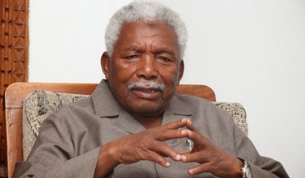 Mwinyi yitabye Imana azize indwara ya cancer akaba yatabrutse afite imyaka 98