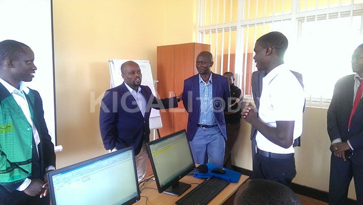 Minisitiri Nsengimana yanasuye BDF iherereye mu Murenge wa Kanjongo mu Karere ka Nyamasheke.