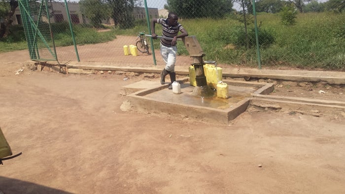 Bavuga ko amazi ya nayikondo abamo umunyu mwinshi