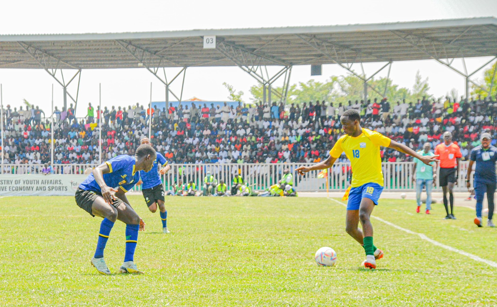 Ndayishimiye ashakisha inzira mu basore ba Tanzania