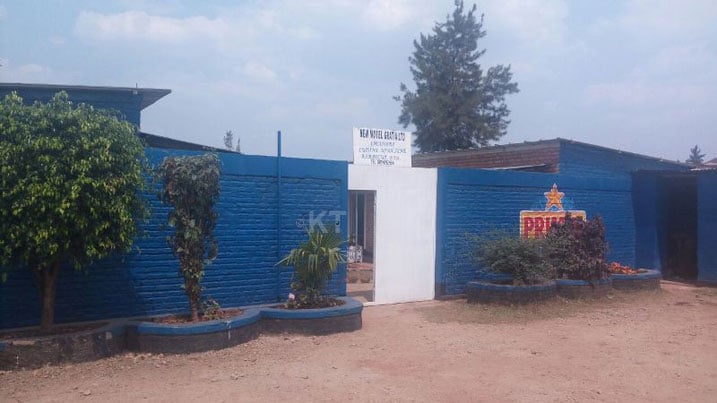 New Motel Gratia Seruramba yaguyemo.