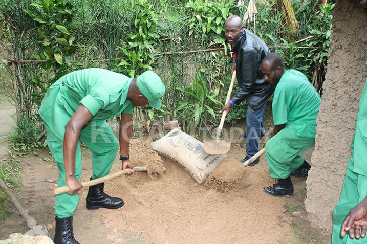 Kuba bafite ubumenyi bunyuranye ngo bibafasha gufasha abatishoboye.