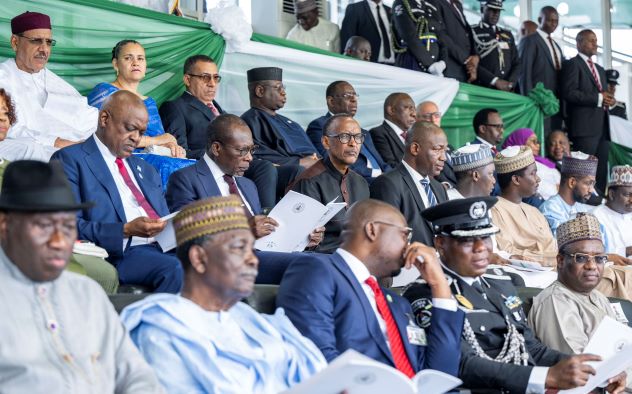 Abayobozi baturutse mu bihugu bitandukanye bitabiriye irahira rya Perezida Tinubu