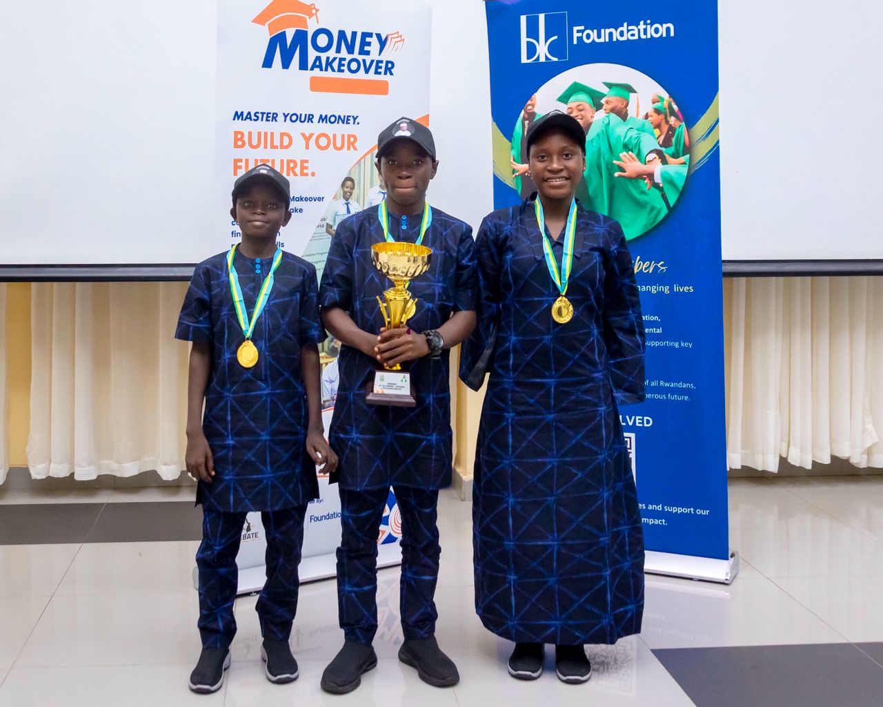 Abanyeshuri bo muri Nigeria batsinze Abanyarwanda mu biganiro mpaka byavugaga ku byiza n'ibibi bya AI