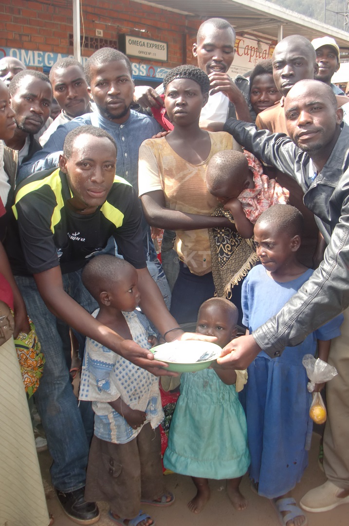 Niragire ashimira buri muntu witanze ngo abone ubufasha.