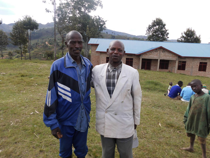 Nyuma yo kungwa ubu ni inshuti magara.