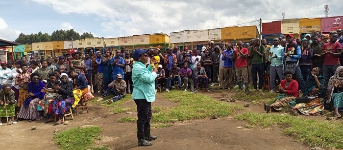 Guverineri Nyirarugero asaba abaturage kugira umuco wo gutanga mituweli hakiri kare