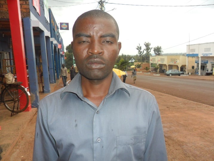 Ntaganzwa avuga ko ibihumbi 430 bamwambuye ngo yagiye kuyabikuza ashaka kugura inzu asanga bafunze.
