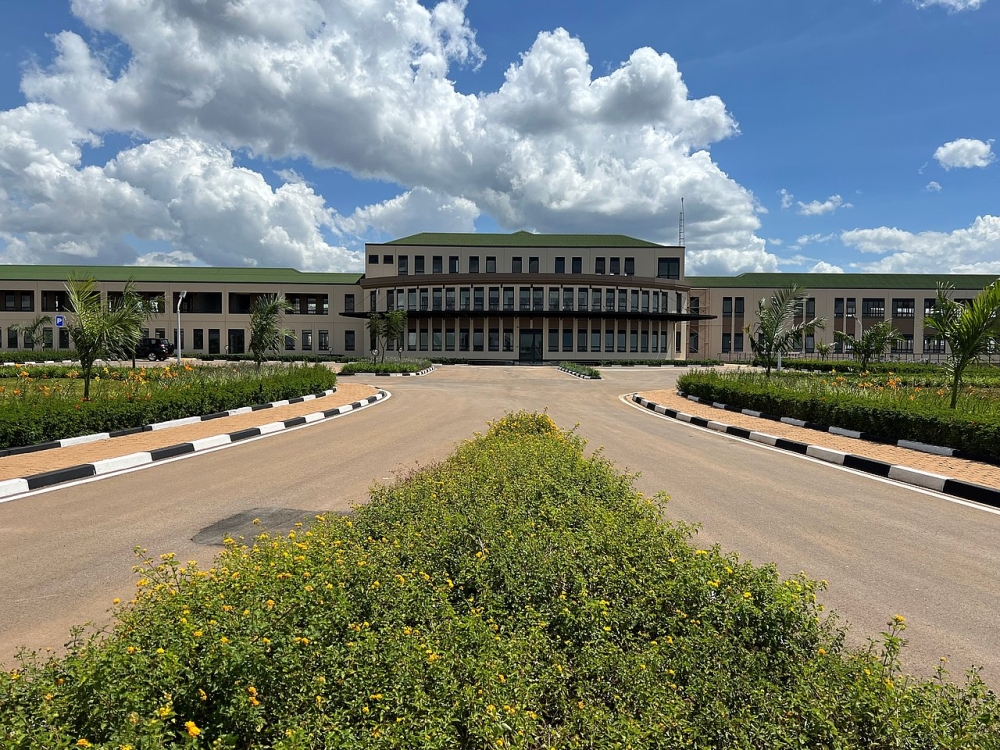 Ntare Louisenlund School