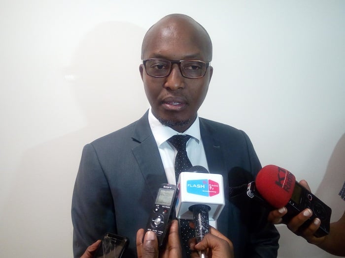 Ntirampeba avuga ko ari byiza ko abakozi bahora bahugurwa