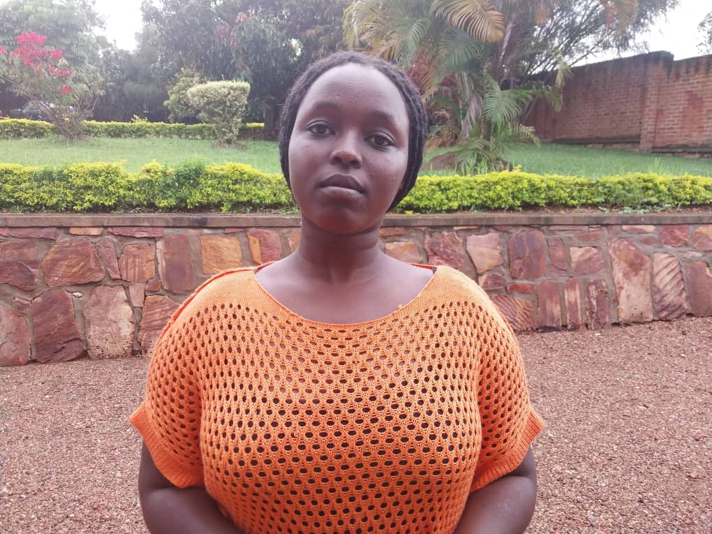 Wibabara Jeannette na we ari mu barahiye