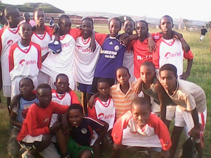 Abana b'i Nyagatare bo munsi y'imyaka 15 ngo bitabwaho batozwa gukina ruhago.