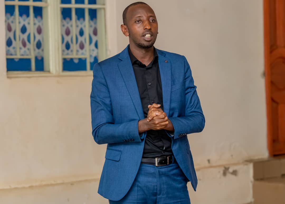 Eric Ntaganira, umuyobozi ushinzwe ubwishingizi bw'ibihingwa n'ubworozi muri sosiyete y'ubwishingizi ya BK avuga ko ibisabwa byose iyo byuzuye abahuye n'ibiza bishyurwa bitarenze iminsi itanu