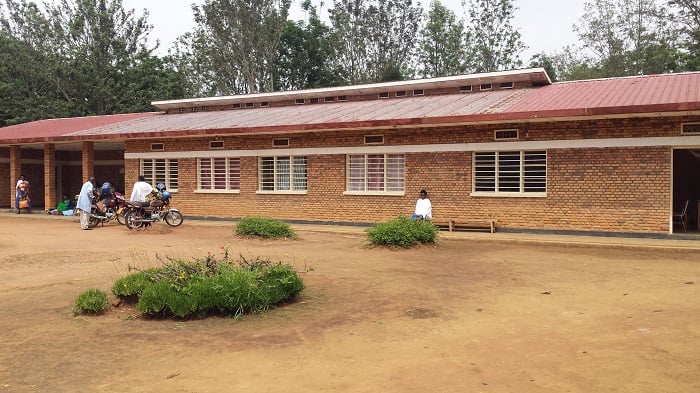 Abaturage bifuza ko iri vuriro aho kuryegurira rwiyemezamirimo ryakwagurwa kuko inyubako zihari kandi ngari
