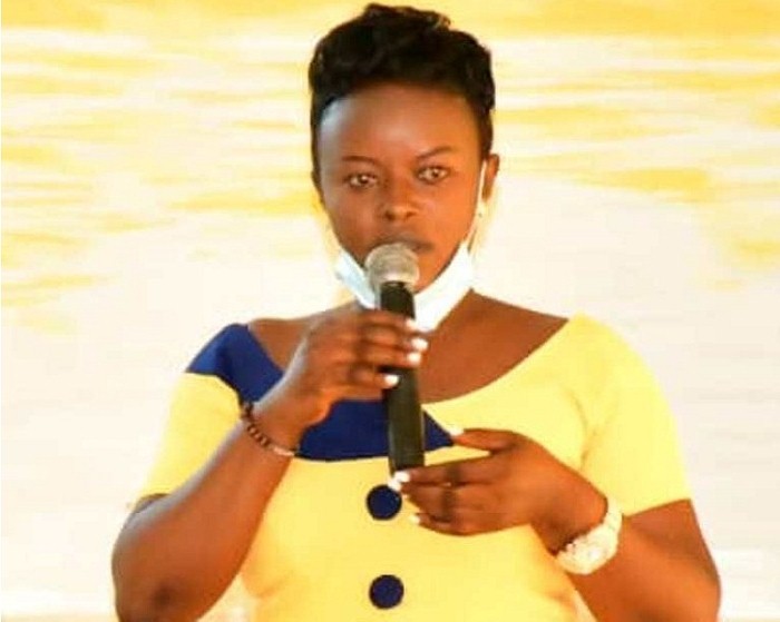 Visi Meya Agnes Uwamariya arasaba abantu bose kumva ko barebwa no guca amakimbirane mu ngo n'imibereho mibi
