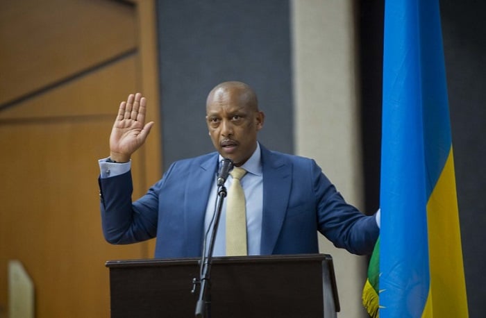 Gen. Patrick Nyamvumba, Minisitiri w'Umutekano