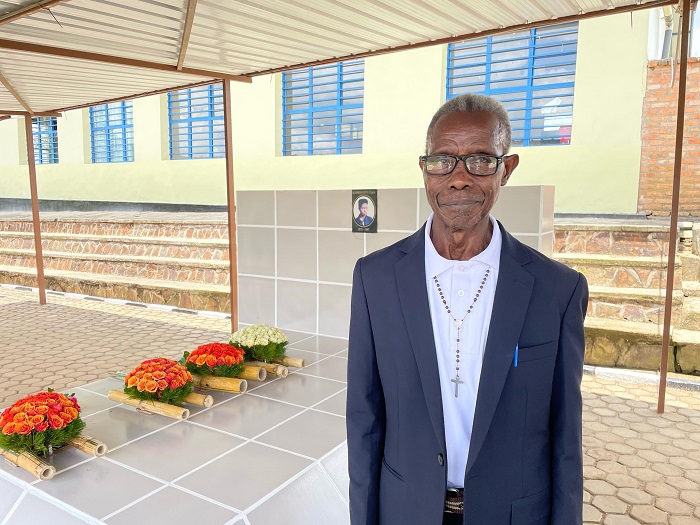 Twagirumwami avuga ko aticuza kuba yarajyanye umwana we kwiga i Nyange
