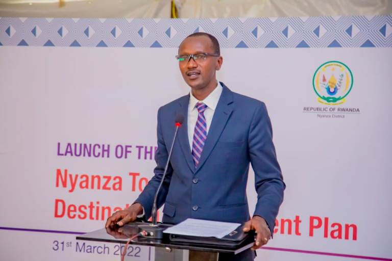 Meya Ntazinda yasobanuye ibyo bifuza byakorwa kugira ngo ubukerarugendo bushingiye ku muco muri Nyanza butere imbere