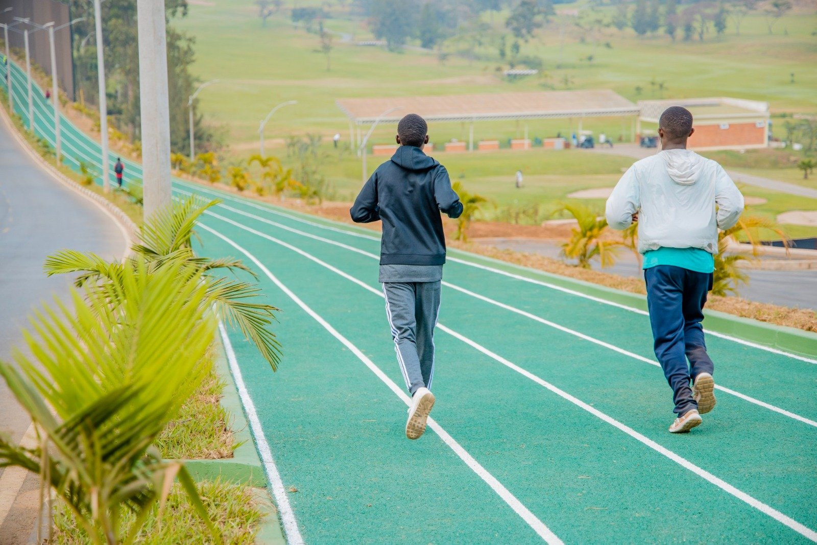 Umuhanda wa Kimihurura urimo gutunganywa uje wiyongera ku wa Nyarutarama