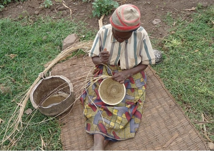 Nyirakina yemeza ko ubu buboshyi bumurinda gusabiriza.