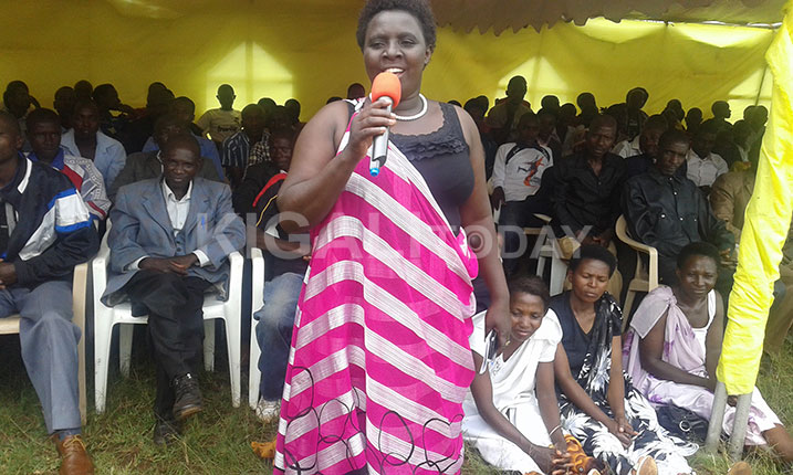 Nyiramahoro avuga ko itegeko nshinga ari bo baryitoreye kandi ngo nibo bafite uburenganzira bwo kurihindura.