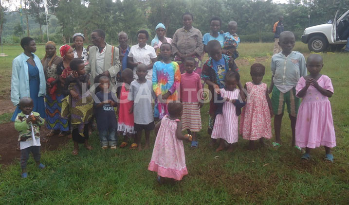 Nyuma yo guhora basiragira mu mashyamba ya Kongo ngo bishimiye gutahuka.