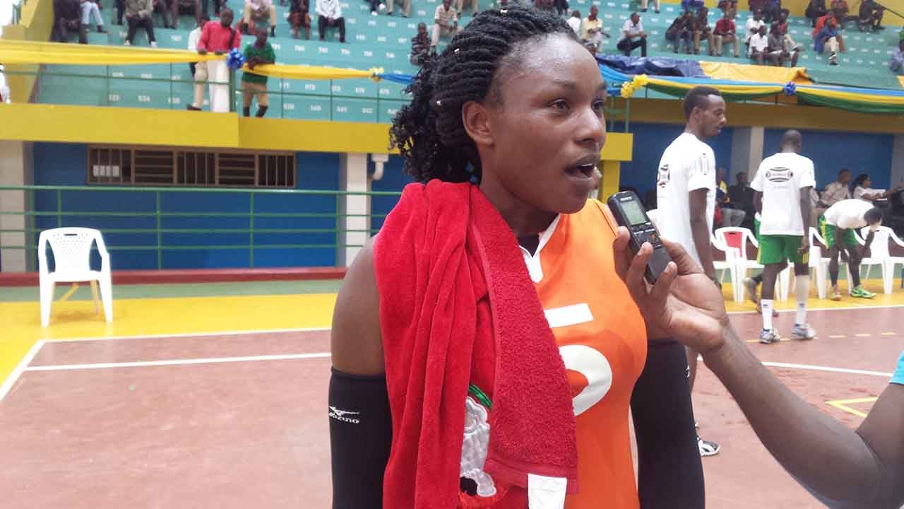 Nzayisenga Charlotte asanga ngo kwitwara neza babikesha ubuyobozi bubitaho