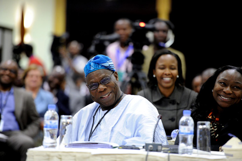 Inama yitabiriwe n'Abanyafurika batandukanye barimo Olusegun Obasanjo wigeze kuyobora Nigeria hamwe n'umukobwa we.