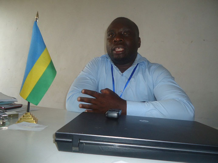 Padiri Nsanzineza avuga ko abarezi bamaze gushyiraho ingamba zo gukundisha abana gusoma.