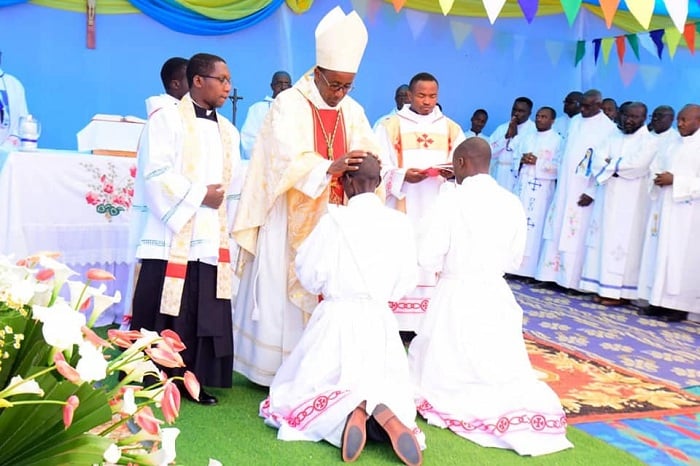 Ubwo Berchair Iyakaremye yahabwaga ubupadiri 