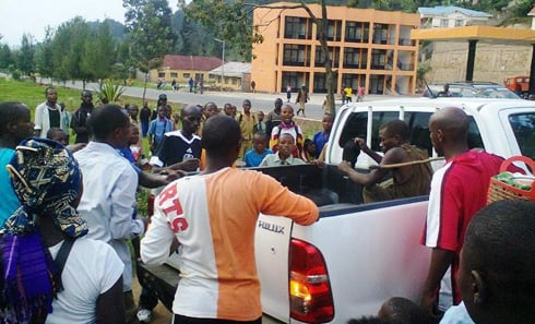 Abo basinzi bajyanwe gucumbikirwa kuri Polisi.