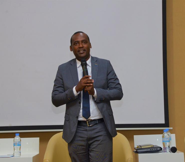 Umuyobozi wa RTB Paul Umukunzi avuga ko bagomba gusobanurira abayobozi b