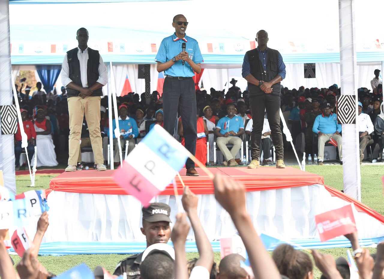 Kagame yabwiye Abanya-Karongi ko Kawa izarushaho guhabwa agaciro 