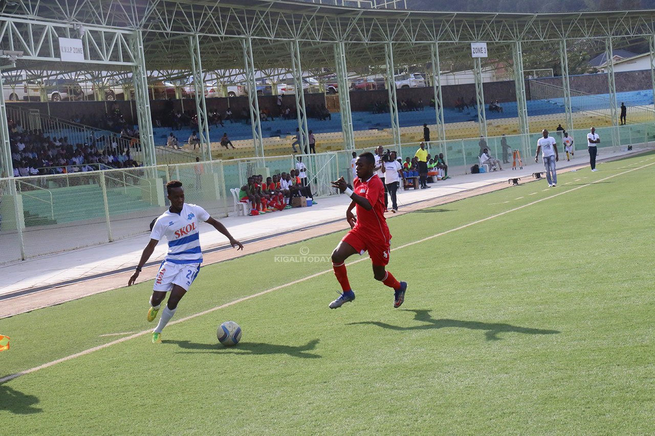 Nova Bayama yatanze imipra myinshi yashoboraga kuvamo ibitego ariko ntibyakunda