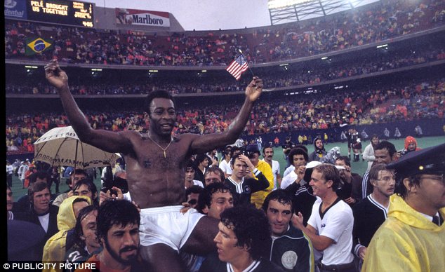 Pelé afatwa nk'umwe mu bakinnyi b'ibihe byose 