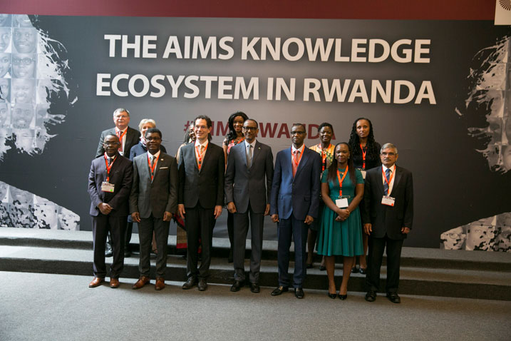 Perezida Kagame yatangije ku mugaragaro ikigo AIMS Rwanda, cyari gisanzwe gifite icyicaro mu Mujyi wa Cape Town.